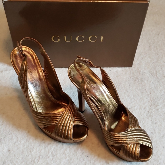 Gucci heels gold - Picture 1 of 8
